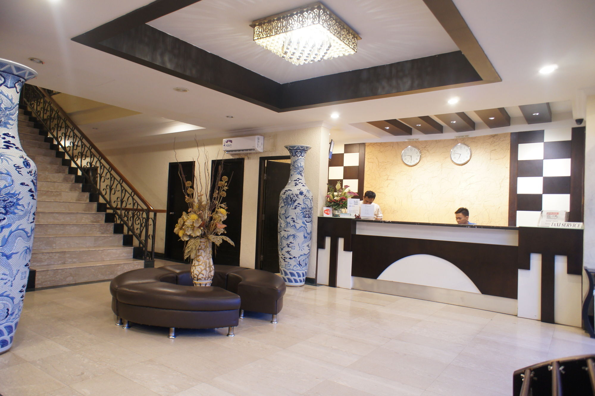 Sky View Hotel Managed By Os Batam Kültér fotó