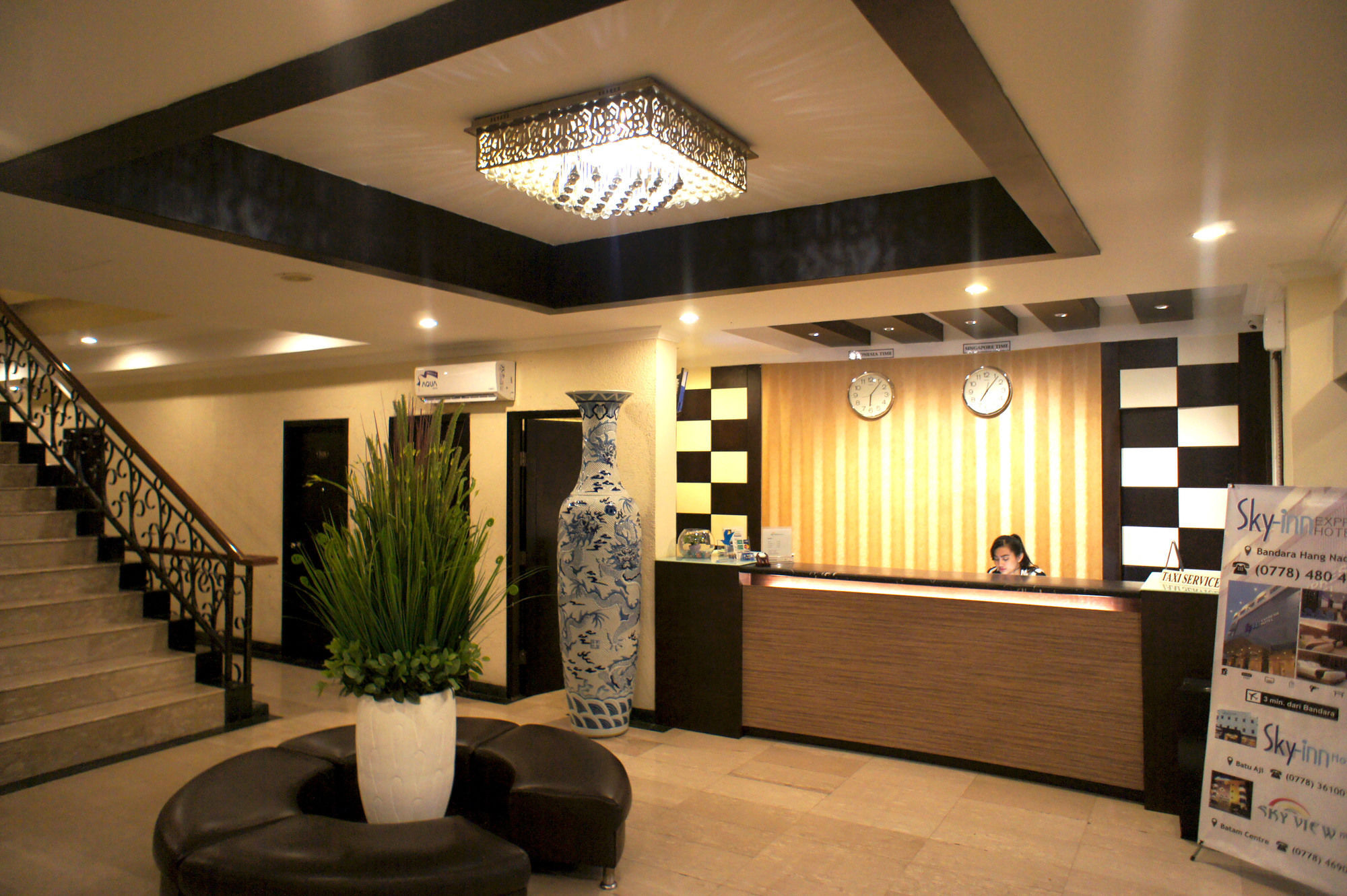 Sky View Hotel Managed By Os Batam Kültér fotó