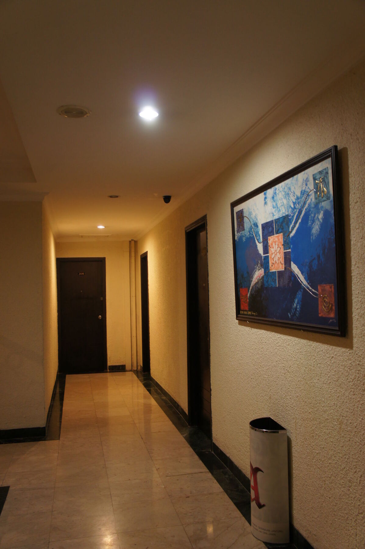 Sky View Hotel Managed By Os Batam Kültér fotó